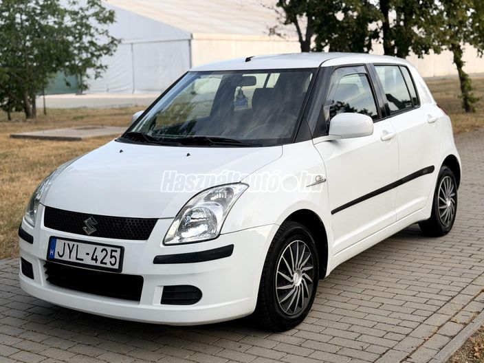 SUZUKI SWIFT 1.3 GLX CD AC