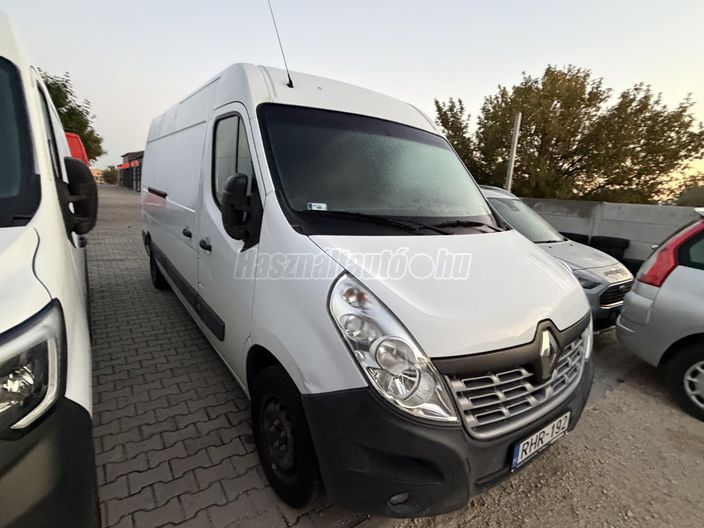RENAULT MASTER 2.3 dCi 130 L2H3 3,5t Business