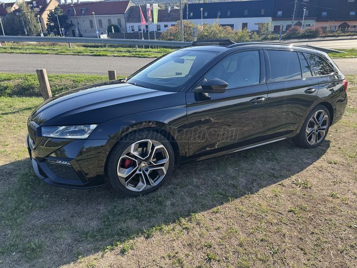 SKODA OCTAVIA Combi 2.0 TDI SCR RS 4x4 DSG