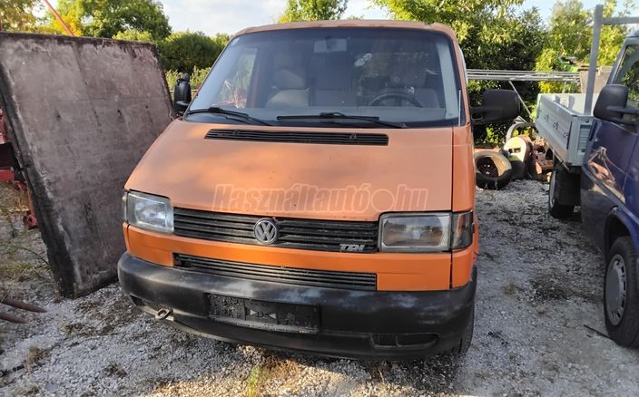 VOLKSWAGEN TRANSPORTER T4 Caravelle 2.5 GL 7DK 3K2 8