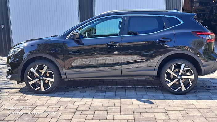 NISSAN QASHQAI 1.3 DIG-T Tekna