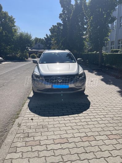 VOLVO XC60 2.0 D [D4] Summum FWD