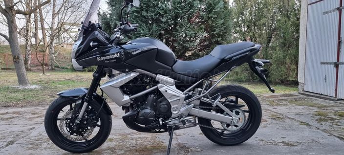 KAWASAKI VERSYS 650
