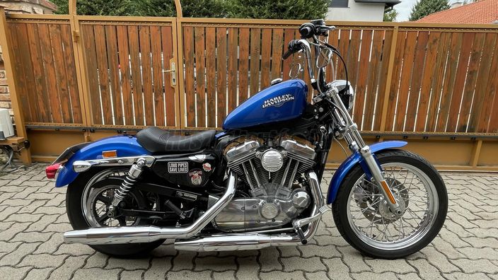 HARLEY-DAVIDSON SPORTSTER 883 LOW