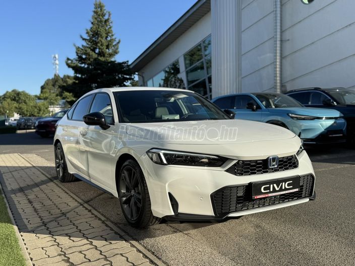 HONDA CIVIC 2.0 i-MMD Hybrid Sport eCVT