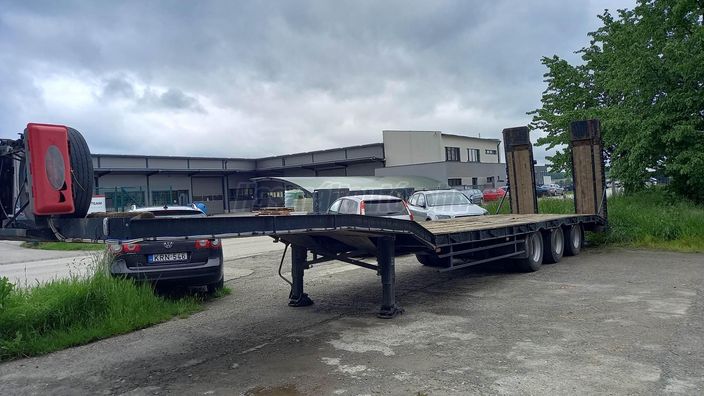 KRONE SDP24 trailer