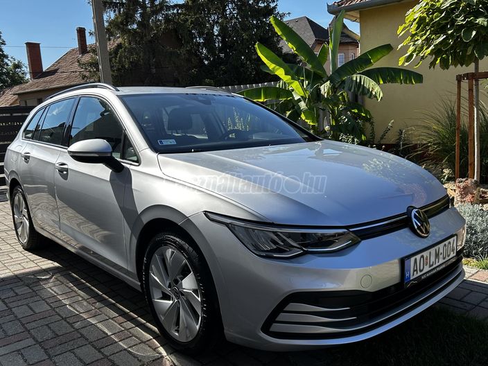 VOLKSWAGEN GOLF VIII Variant 2.0 TDI Life