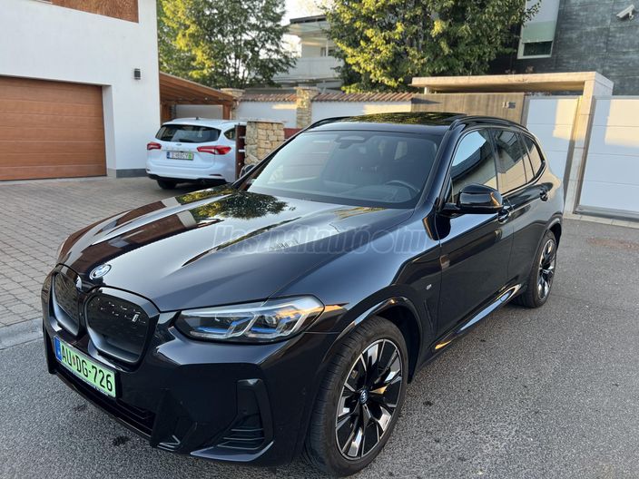 BMW IX3 Impressive