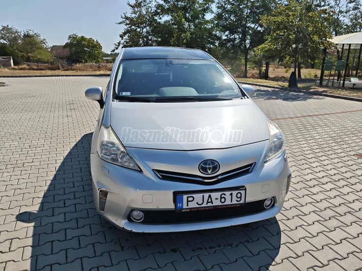 TOYOTA PRIUS+ 1.8 HSD Executive e-CVT