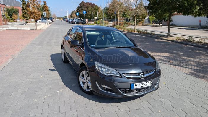 OPEL ASTRA J 1.7 CDTI Enjoy