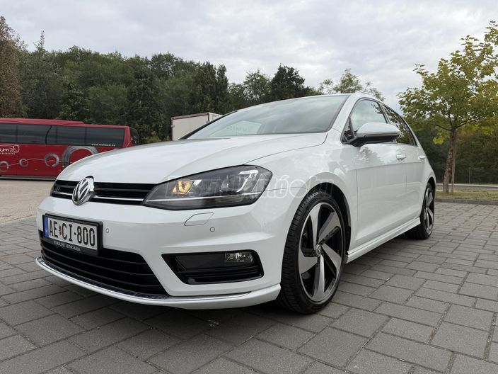 VOLKSWAGEN GOLF VII 1.4 TSI BMT Highline