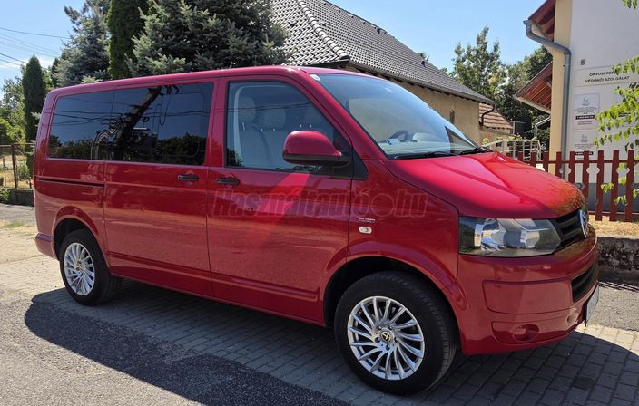 VOLKSWAGEN TRANSPORTER T5 Caravelle 2.0 CR TDI Trendline 4motion