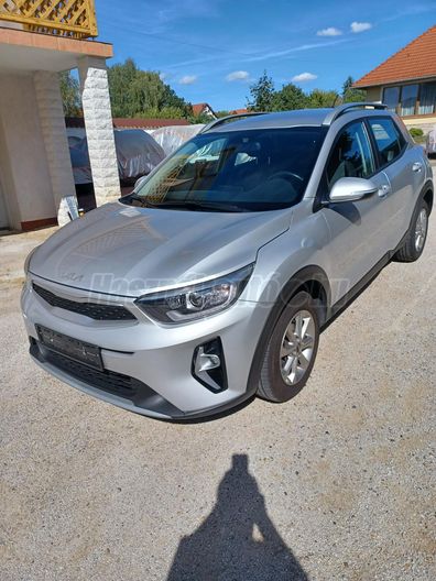KIA STONIC 1.2 DPI Gold