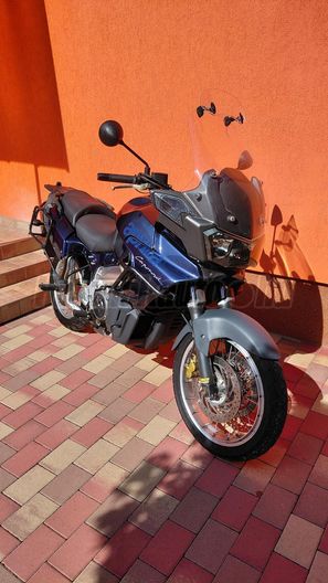 APRILIA ETV 1000 (CAPONORD)