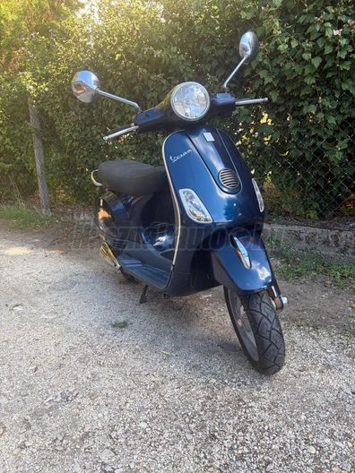 VESPA LX 50