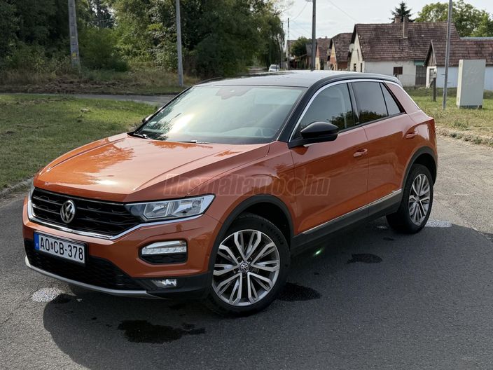VOLKSWAGEN T-ROC 1.0 TSI Style