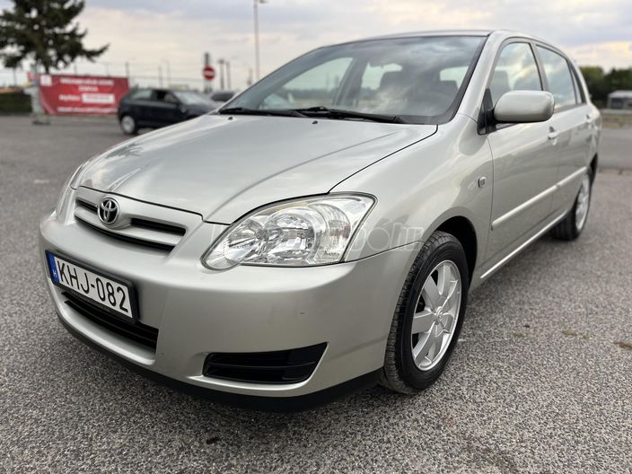 TOYOTA COROLLA 1.4 Terra