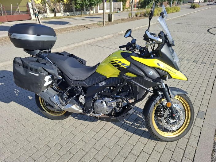 SUZUKI DL 650