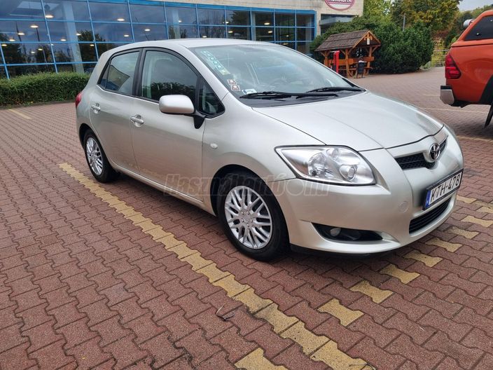 TOYOTA AURIS 1.4 D-4D Aquatis M M