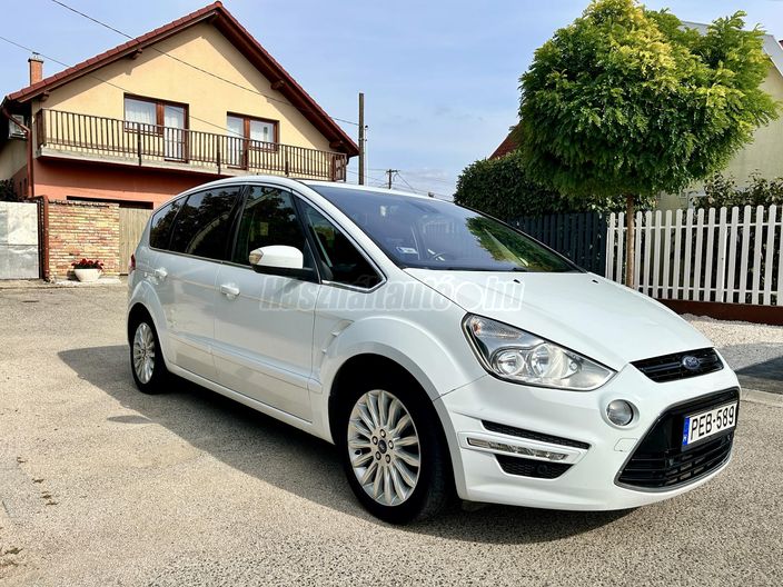 FORD S-MAX 2.0 TDCi Titanium Powershift