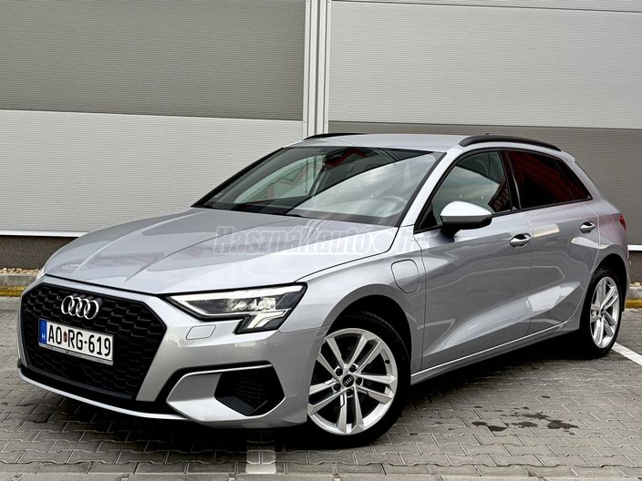 AUDI A3 Sportback 40 TFSI e Advanced S-tronic