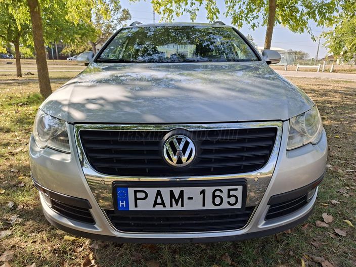 VOLKSWAGEN PASSAT VI Variant 2.0 CR TDI Highline DSG