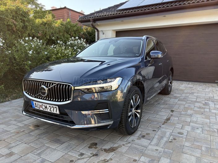 VOLVO XC60 2.0 [T6] Plus Dark AWD Geartronic