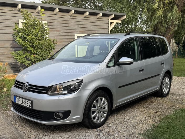 VOLKSWAGEN TOURAN 1.6 CR TDI Trendline