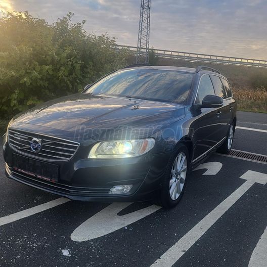 VOLVO V70 2.0 D [D3] Momentum