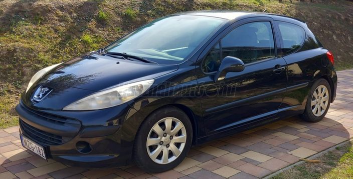 PEUGEOT 207