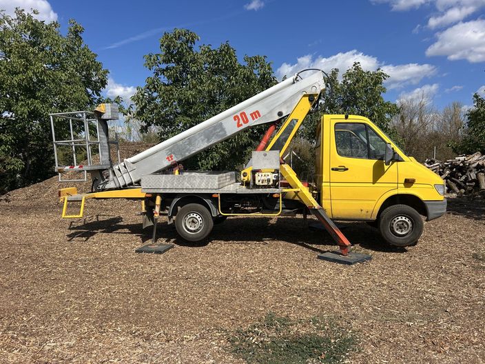 MERCEDES-BENZ SPRINTER 308 D 903.312