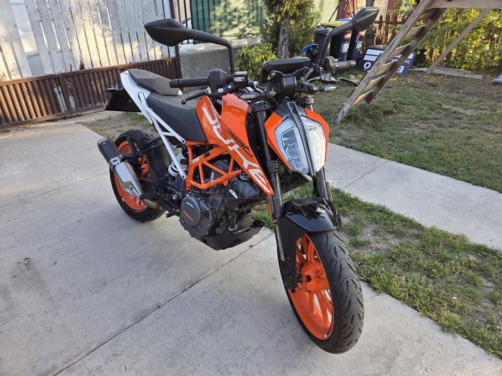 KTM 390 DUKE