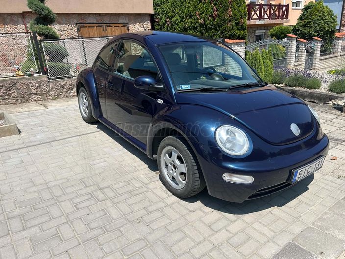 VOLKSWAGEN BEETLE