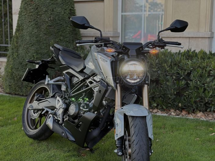 HONDA CB 125 R ABS