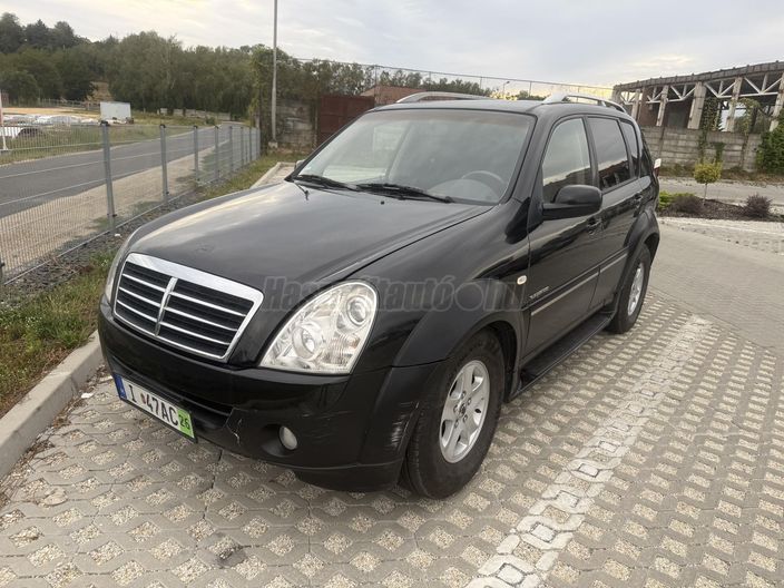 SSANGYONG REXTON 2.7 270 XVT Premium (Automata)