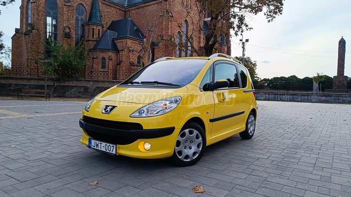 PEUGEOT 1007 1.4 Trendy