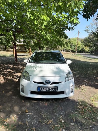TOYOTA PRIUS 1.8 HSD (Automata)