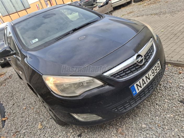 OPEL ASTRA J 1.7 CDTI Cosmo