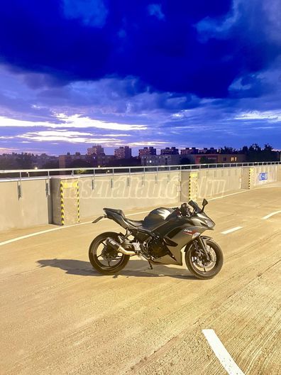 KAWASAKI NINJA 650