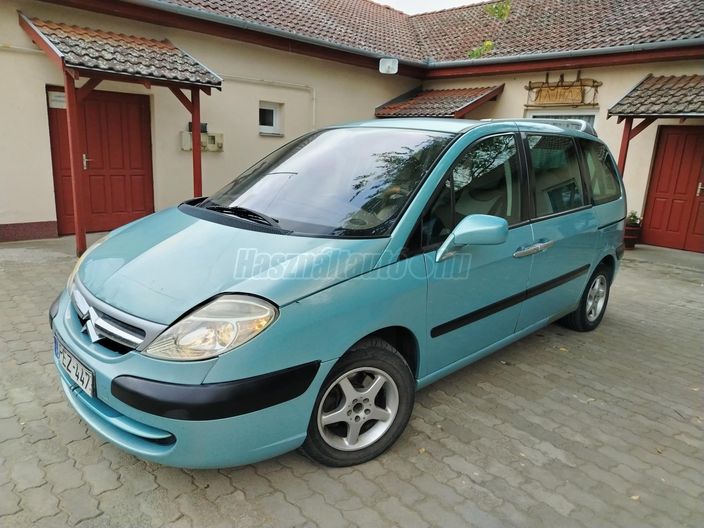 CITROEN C8 2.2 HDi SX