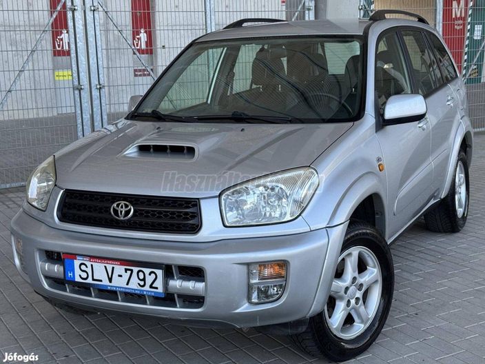 TOYOTA RAV 4 Rav4 2.0 D-4D 4x4