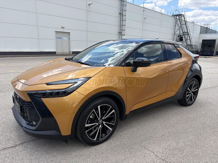 TOYOTA C-HR 2.0 PHEV Executive Tech Premier Edition e-CVT