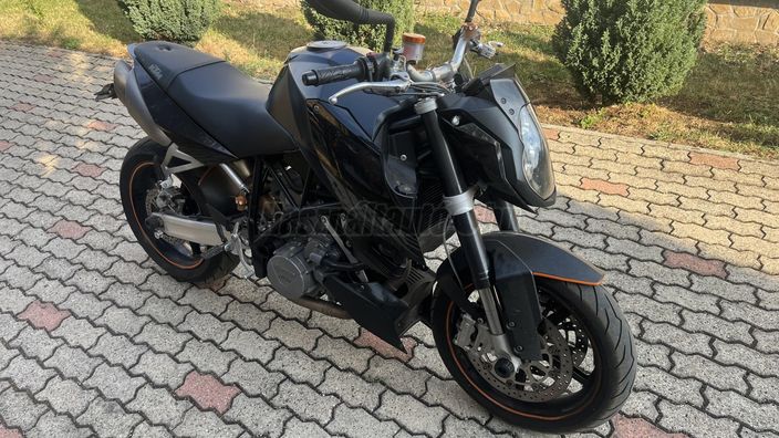 KTM 990 SUPER DUKE