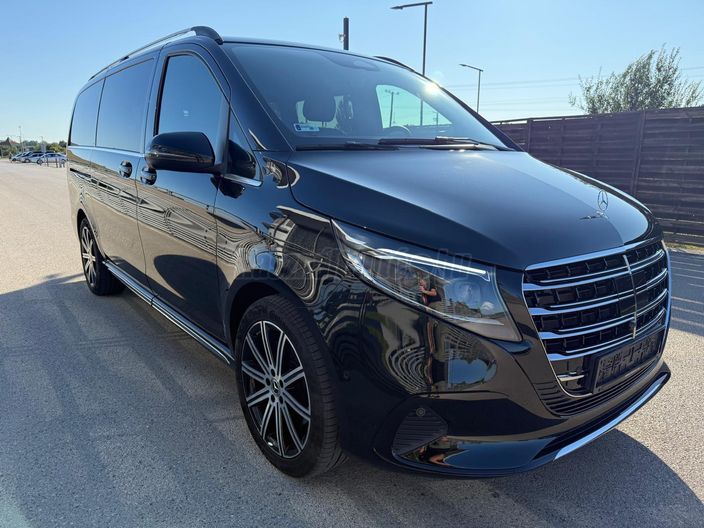 MERCEDES-BENZ V-OSZTÁLY V 300 BlueTec d Exclusive E (Automata) 4x4 (7 személyes )