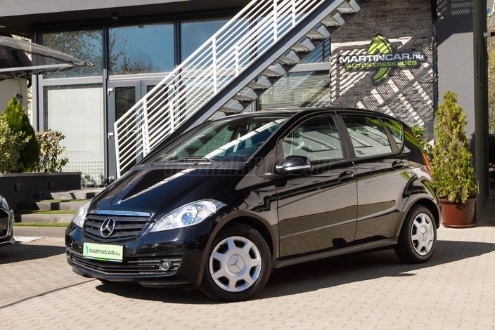 www.martincar.hu további 69 db Extra HD fénykép a MERCEDES minden apró részletéről !!