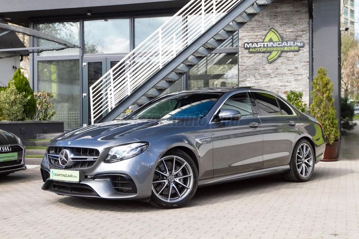 www.martincar.hu további 98 db Extra HD fénykép a MERCEDES minden apró részletéről !!