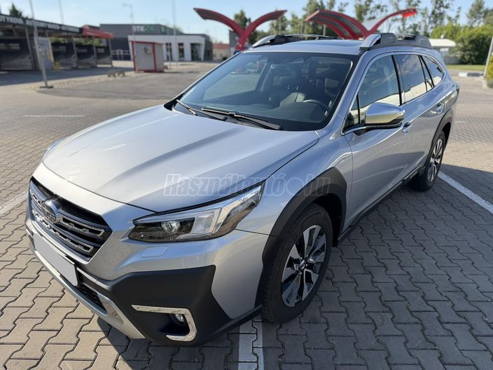 SUBARU OUTBACK 2.5 Platinum CVT