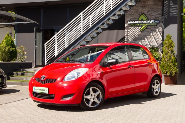 www.martincar.hu további 78 db Extra HD fénykép a YARIS minden apró részletéről !!