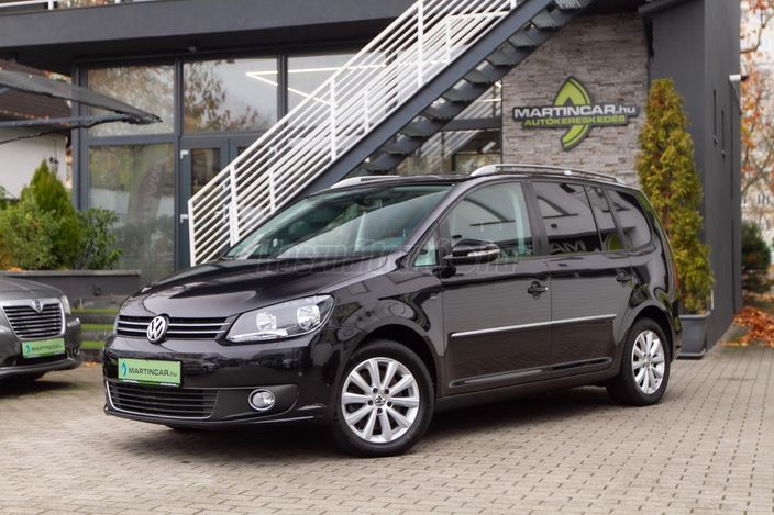 www.martincar.hu további 94 db Extra HD fénykép a TOURAN minden apró részletéről !!