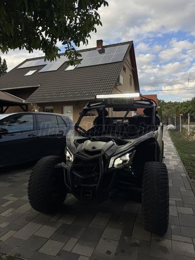 CAN-AM MAVERICK